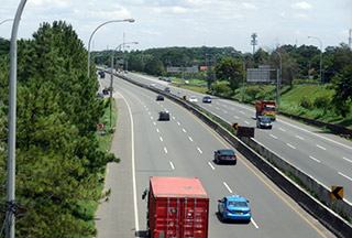 ビンタロー　スルポン道路全景