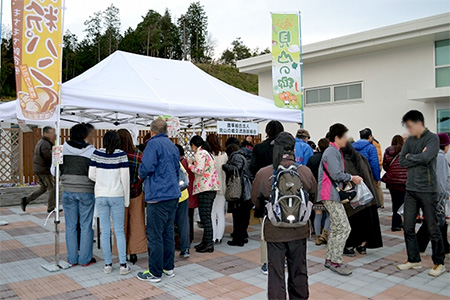 茨木千提寺PA下り線　地域物産イベント